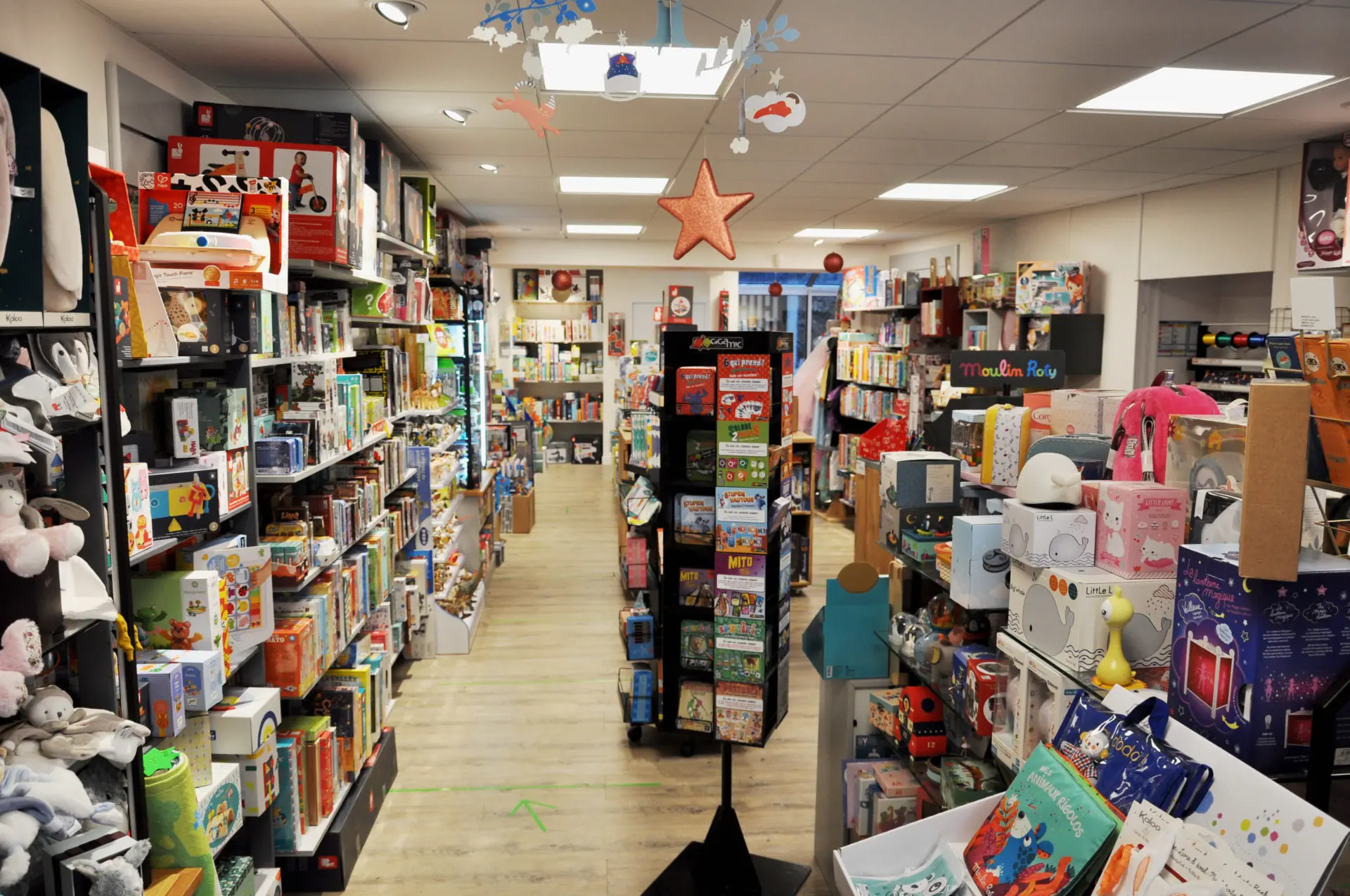 a qui de jouer vallet oxa architectures